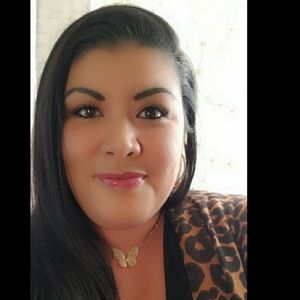 Meet your Posher, Dani